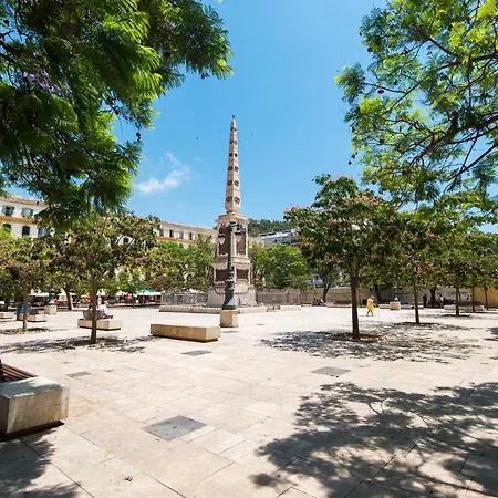 Center Apartment 2Bed 2B Aircon Wif And Parking Free Malaga Exterior photo